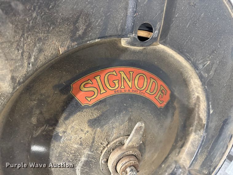 image for item EV1786 Signode  strapping cart 