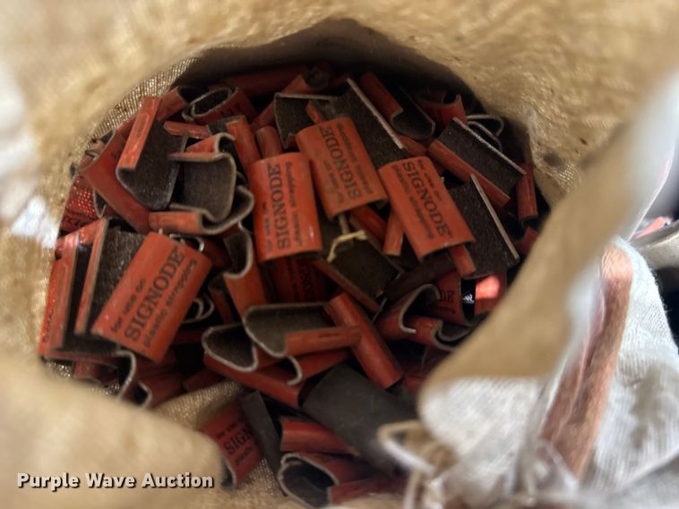 image for item EV1786 Signode  strapping cart 