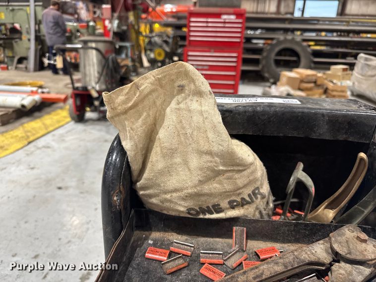 image for item EV1786 Signode  strapping cart 