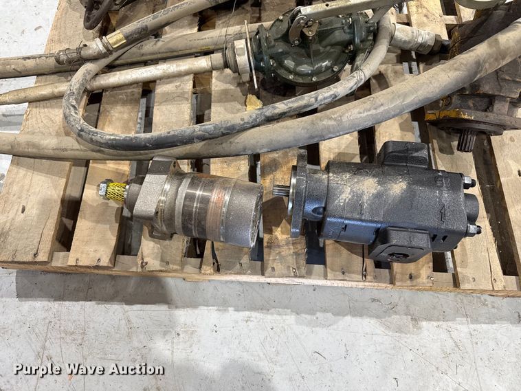 image for item EV1788 Hydraulic pumps