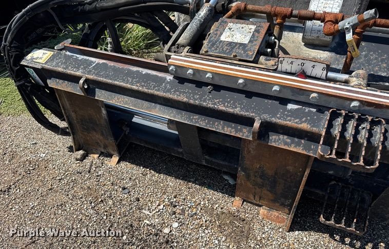 image for item EV1790 Caterpillar PC210 skid steer cold planer