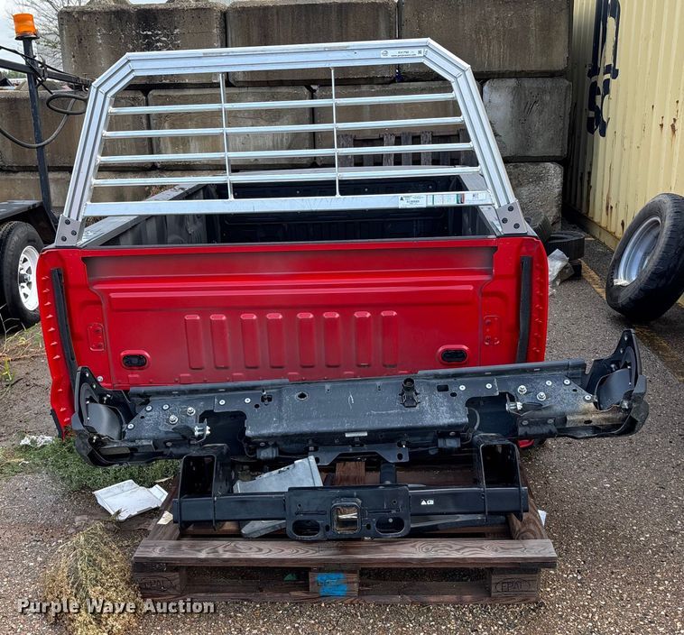image for item EV1792 Ford F250 pickup truck bed