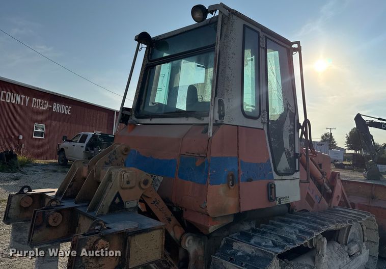 image for item EV1799 1997 Fiat-Hitachi FL145 track loader