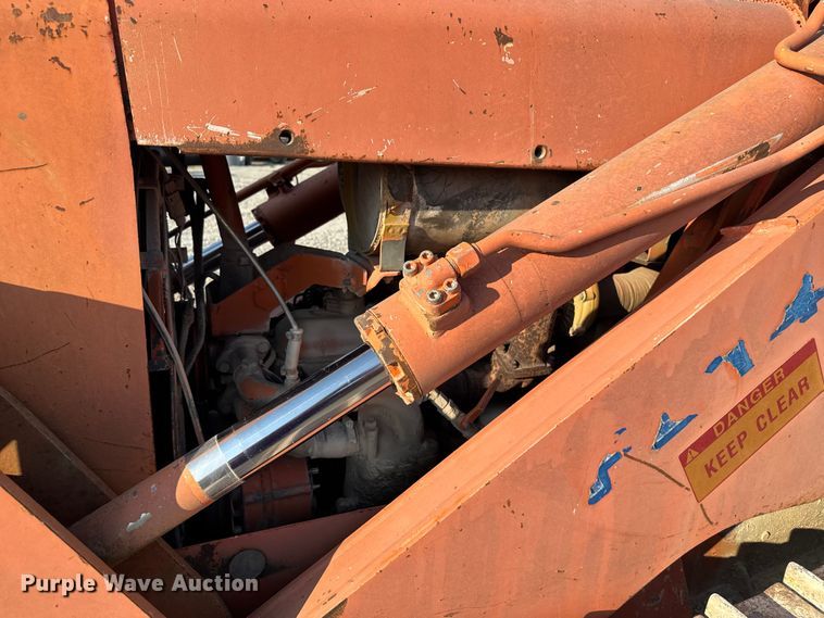 image for item EV1799 1997 Fiat-Hitachi FL145 track loader