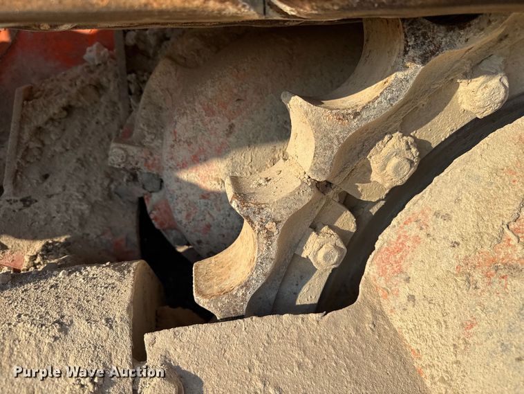 image for item EV1799 1997 Fiat-Hitachi FL145 track loader