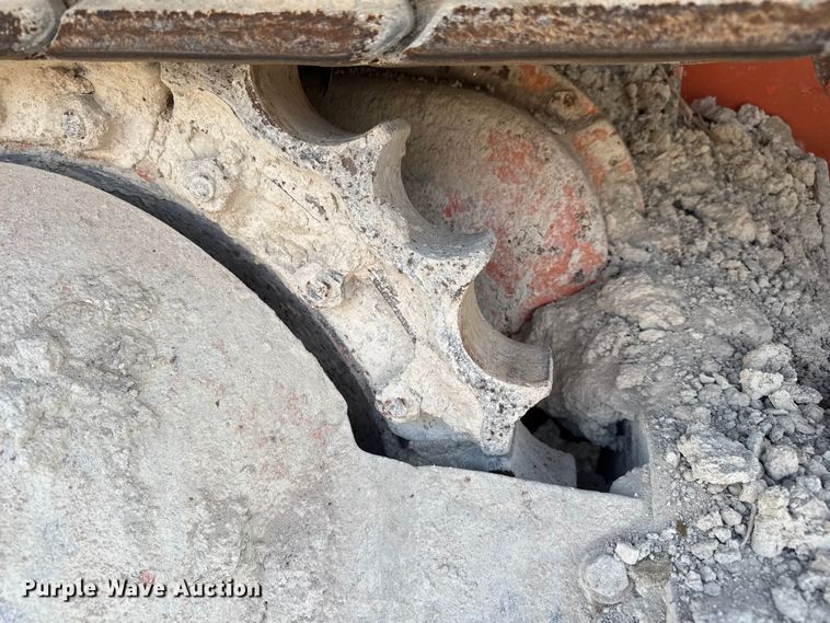 image for item EV1799 1997 Fiat-Hitachi FL145 track loader