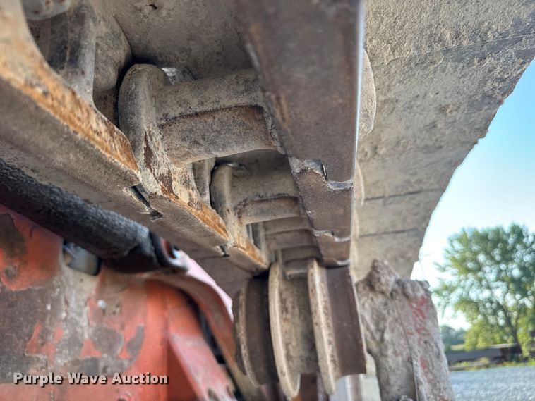 image for item EV1799 1997 Fiat-Hitachi FL145 track loader