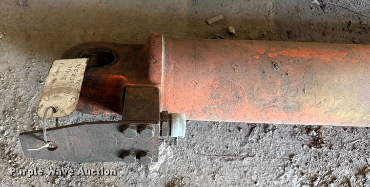 image for item EV1799 1997 Fiat-Hitachi FL145 track loader