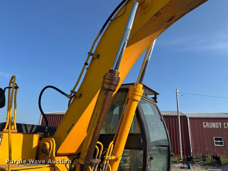 image for item EV1800 1998 JCB JS260L excavator