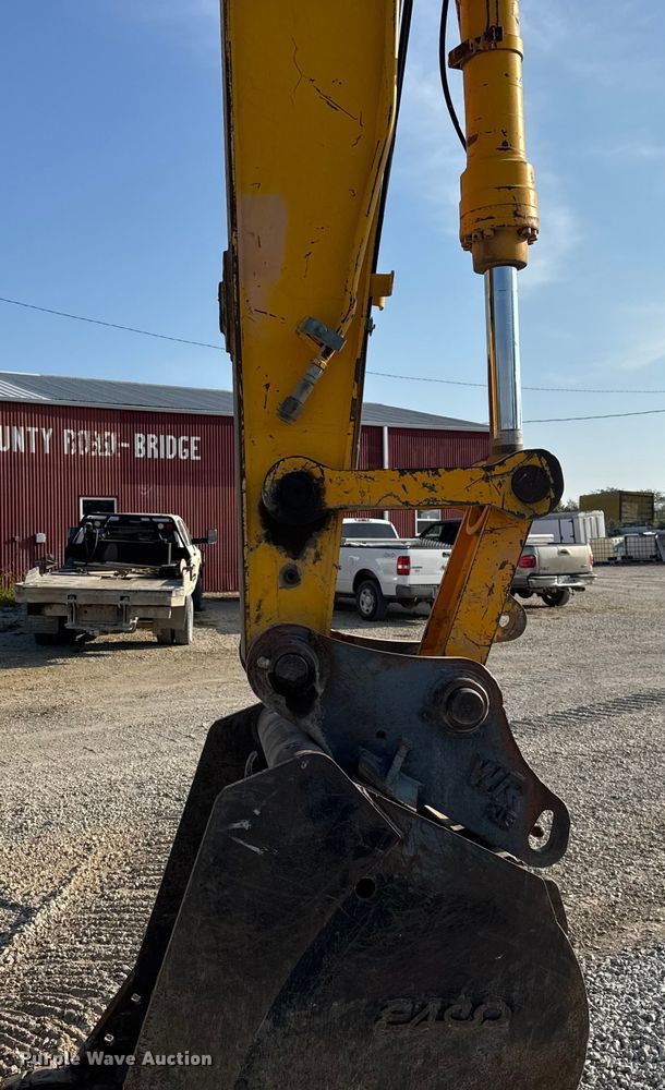 image for item EV1800 1998 JCB JS260L excavator