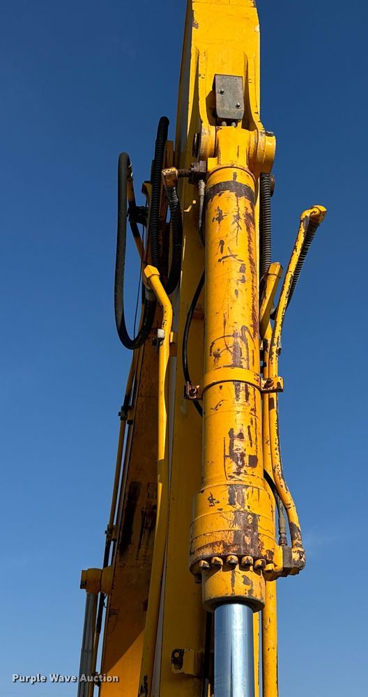 image for item EV1800 1998 JCB JS260L excavator