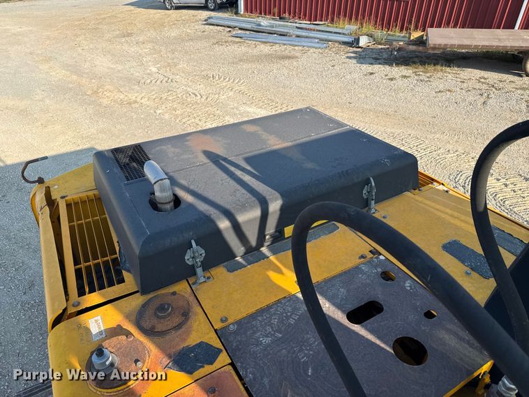 image for item EV1800 1998 JCB JS260L excavator