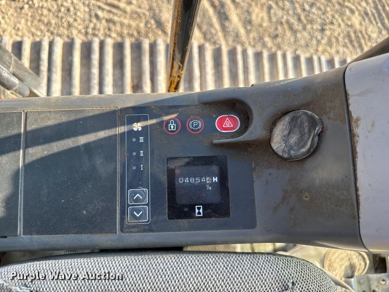 image for item EV1800 1998 JCB JS260L excavator