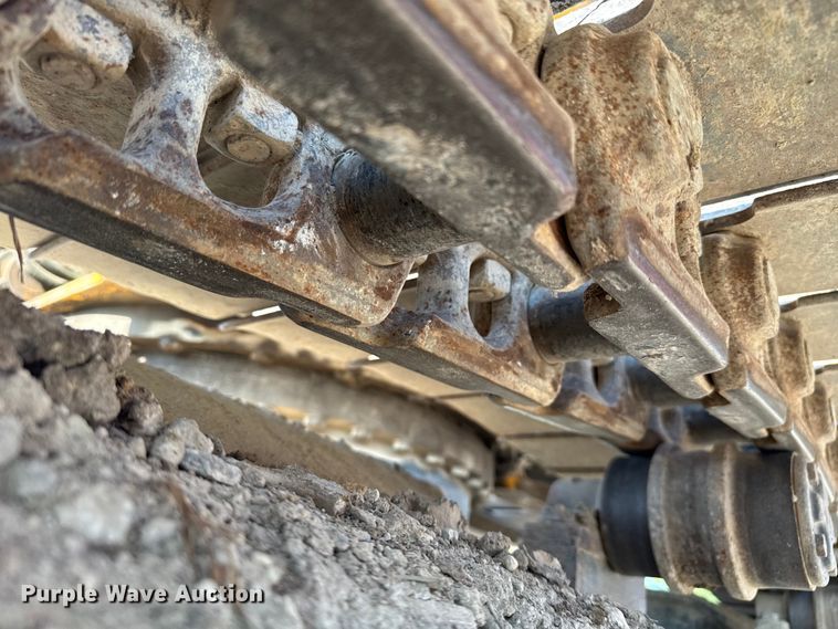 image for item EV1800 1998 JCB JS260L excavator