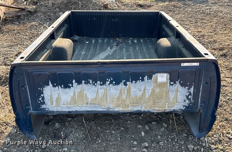image for item EV1801 Pickup truck bed