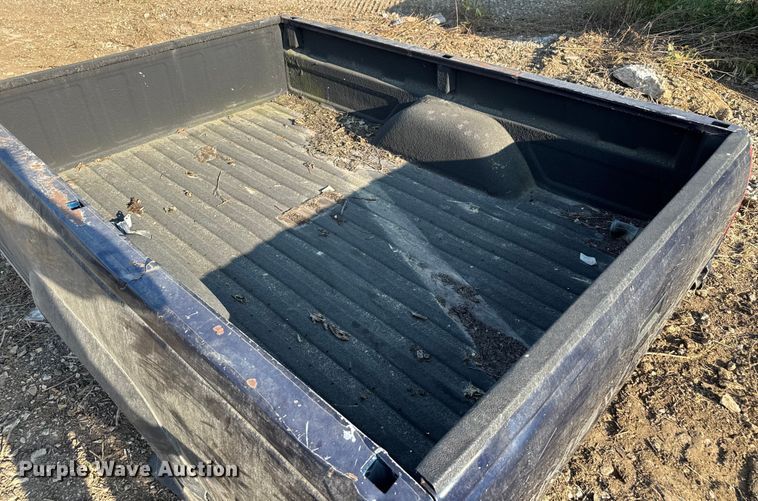 image for item EV1801 Pickup truck bed