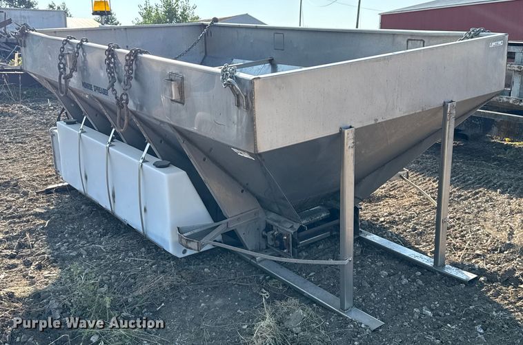 image for item EV1802 Monroe spreader