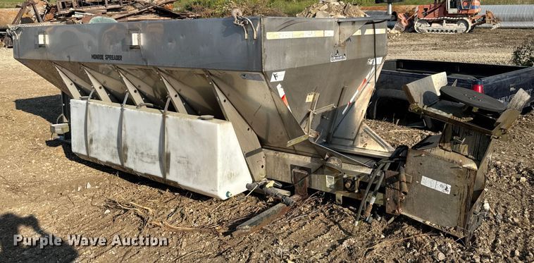 image for item EV1802 Monroe spreader