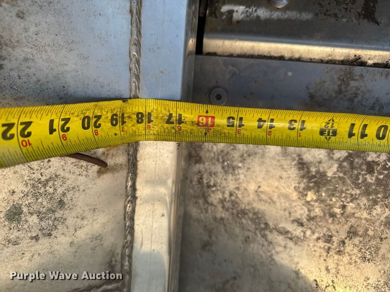 image for item EV1802 Monroe spreader