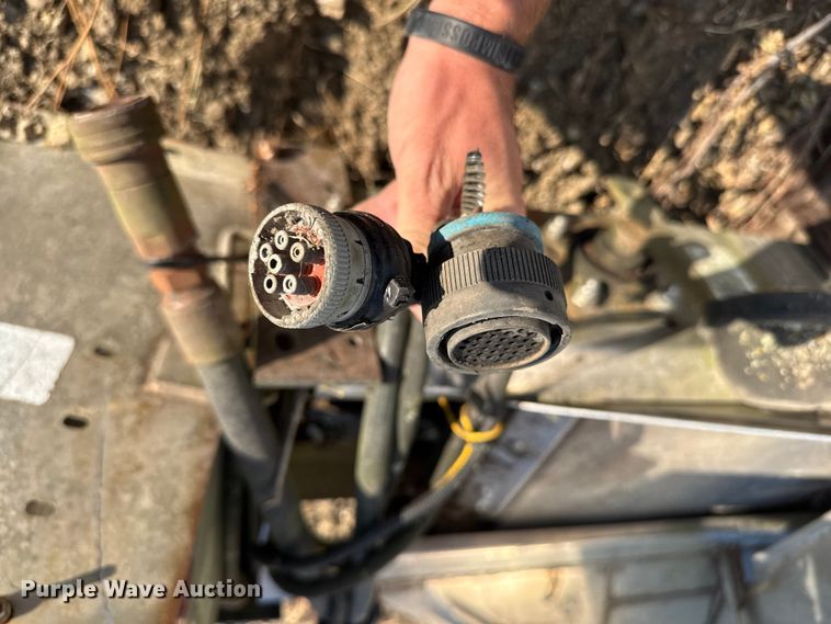 image for item EV1802 Monroe spreader