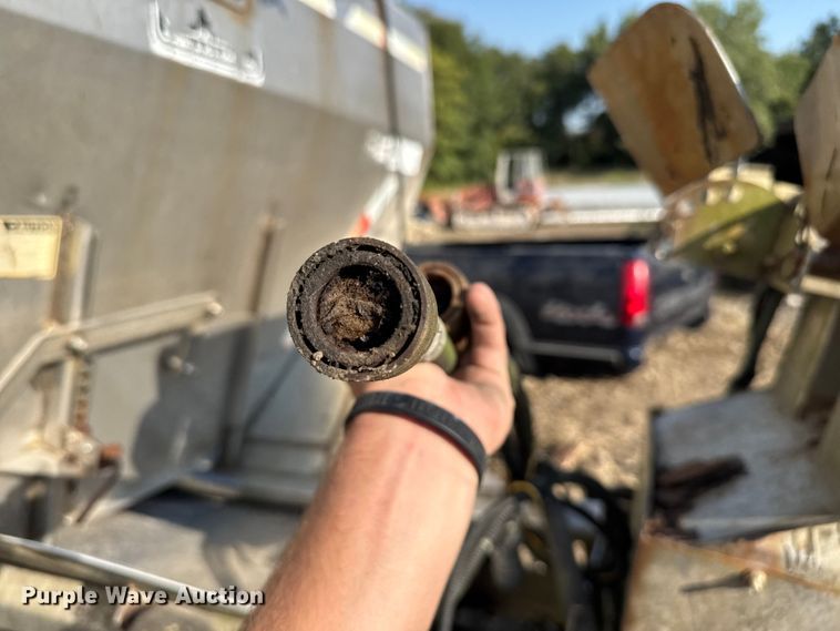 image for item EV1802 Monroe spreader