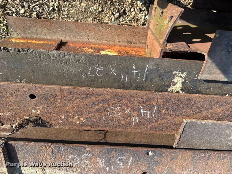 image for item EV1804 (16) I-beams