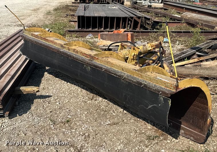 image for item EV1811 Flink snow plow