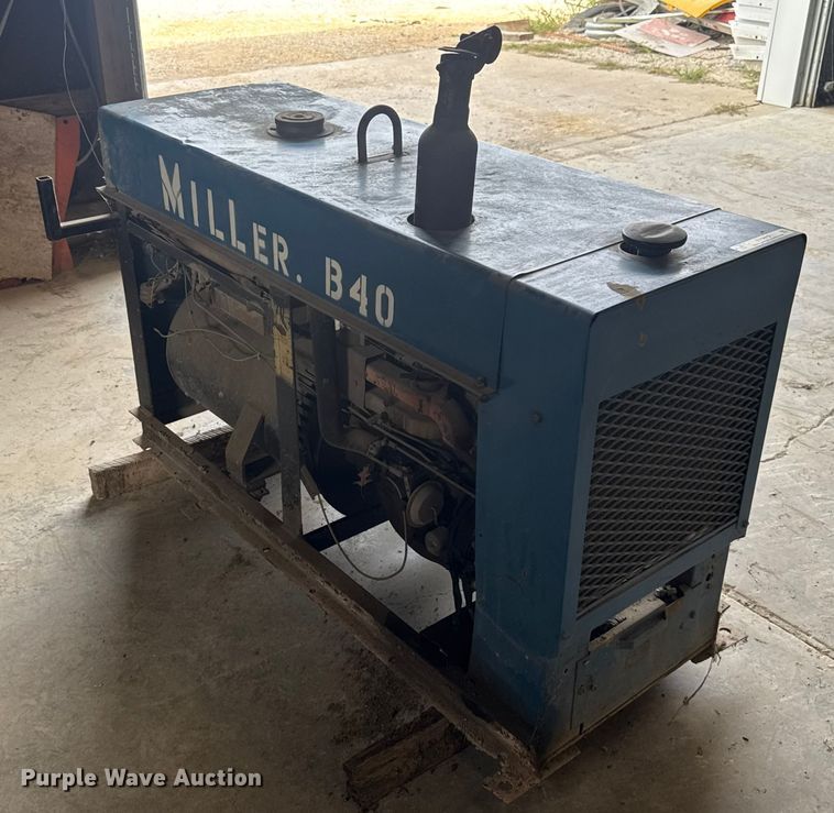 image for item EV1813 Miller Big 40 welder/generator
