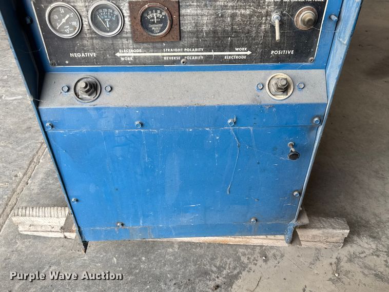 image for item EV1813 Miller Big 40 welder/generator