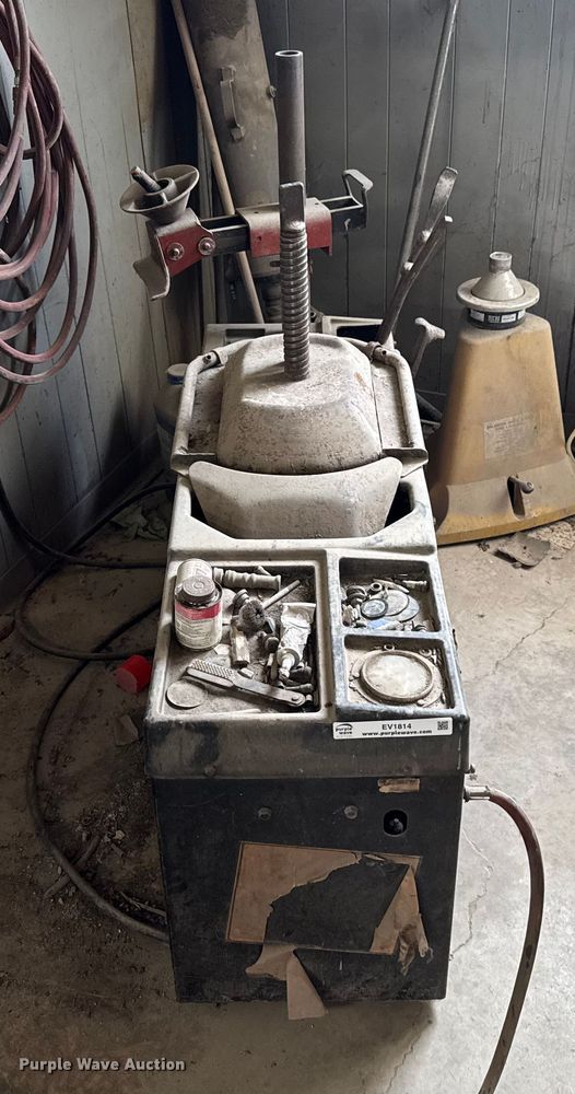 image for item EV1814 Coats 40-40SA tire machine