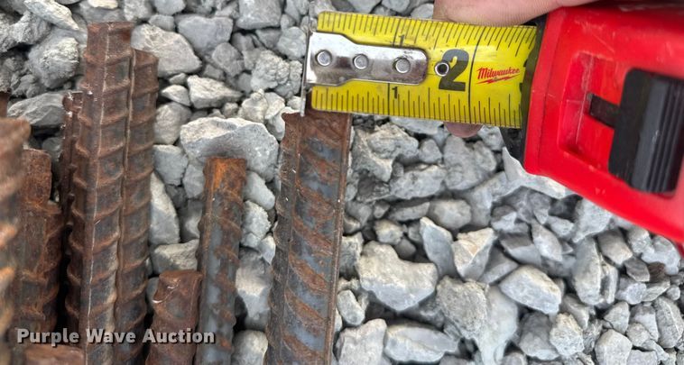 image for item EV1815 Approximately 300 pieces of rebar