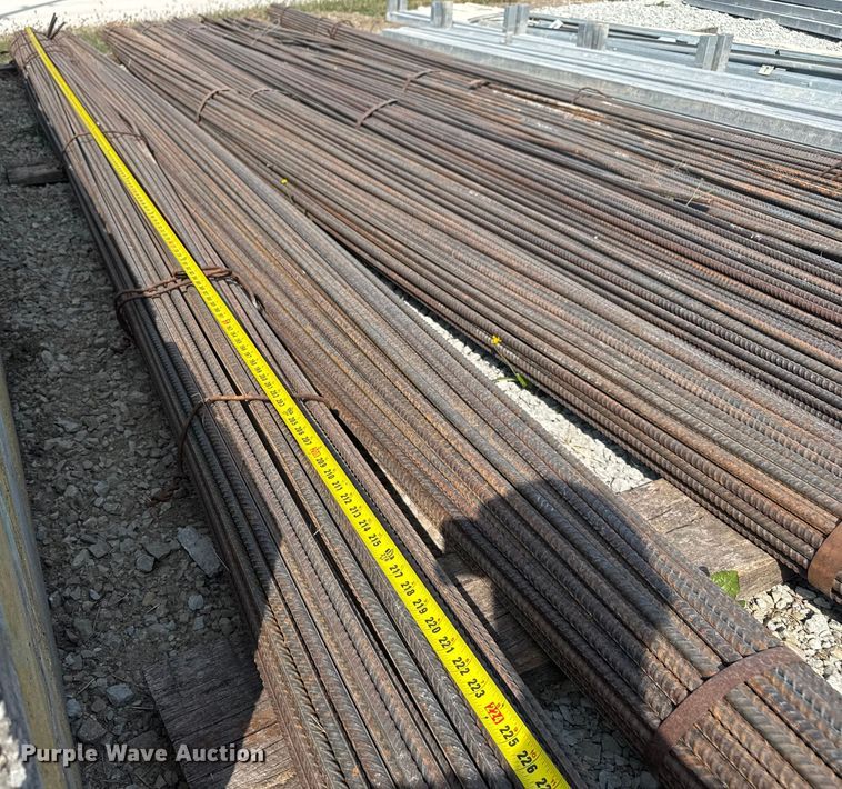 image for item EV1816 Approximately 700 pieces of rebar 