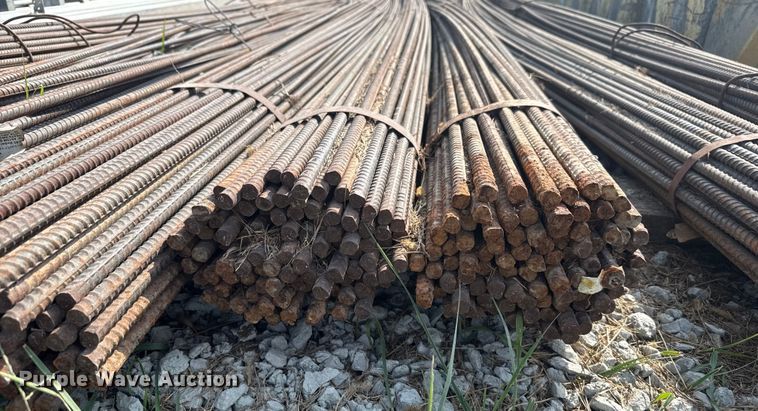 image for item EV1816 Approximately 700 pieces of rebar 