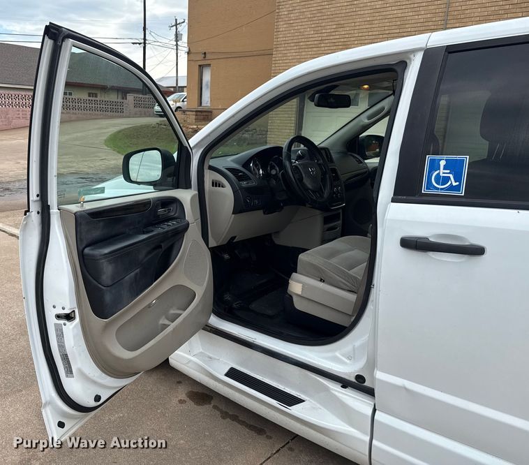 image for item GH9365 2019 Dodge Grand Caravan handicap accessible van