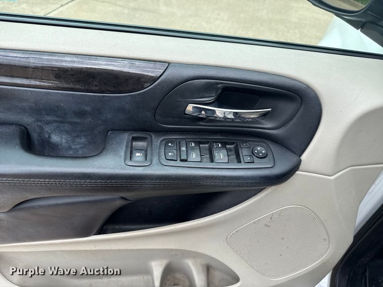 image for item GH9365 2019 Dodge Grand Caravan handicap accessible van