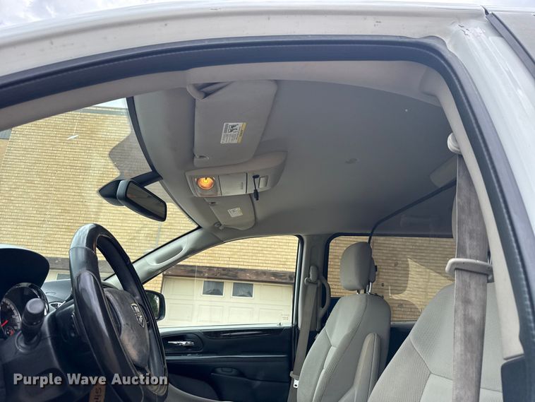 image for item GH9365 2019 Dodge Grand Caravan handicap accessible van