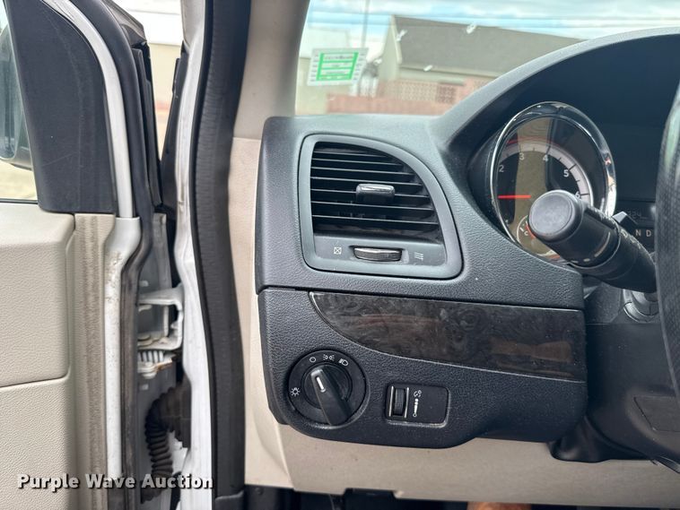 image for item GH9365 2019 Dodge Grand Caravan handicap accessible van