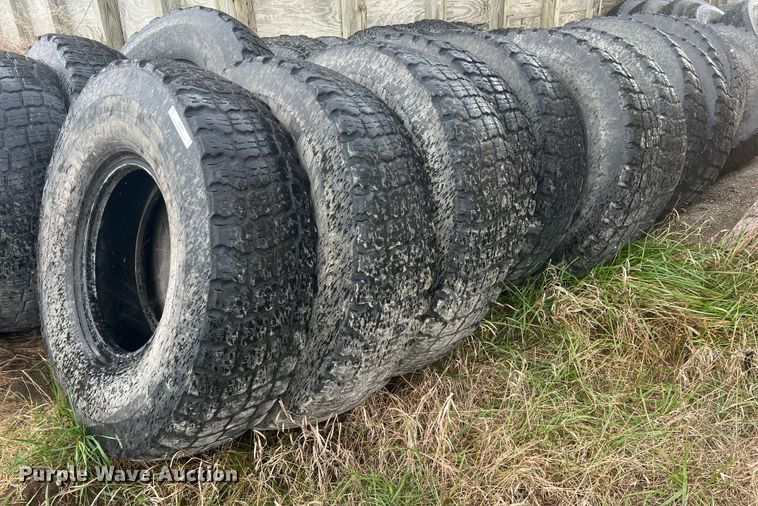 image for item NK9251 Approximately 15 14.00 R24 M+S tires