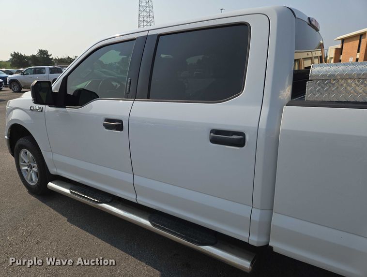 image for item DU6801 2020 Ford F150 XLT SuperCrew pickup truck