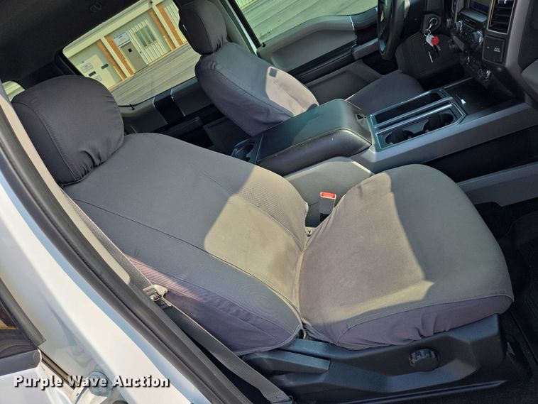 image for item DU6801 2020 Ford F150 XLT SuperCrew pickup truck