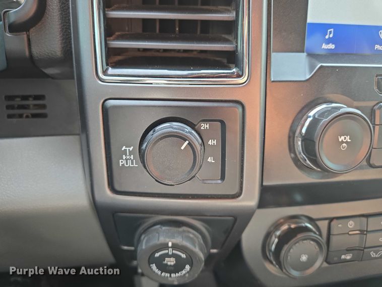 image for item DU6801 2020 Ford F150 XLT SuperCrew pickup truck