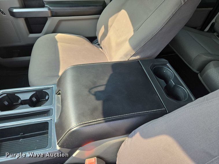 image for item DU6801 2020 Ford F150 XLT SuperCrew pickup truck