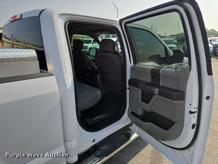 image for item DU6801 2020 Ford F150 XLT SuperCrew pickup truck