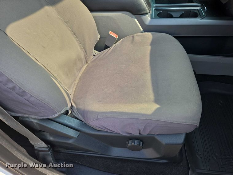 image for item DU6801 2020 Ford F150 XLT SuperCrew pickup truck