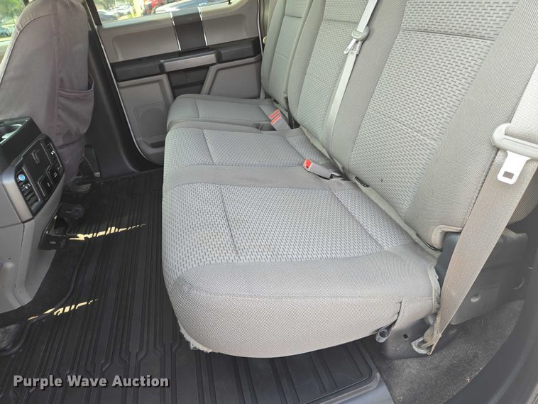 image for item DU6801 2020 Ford F150 XLT SuperCrew pickup truck