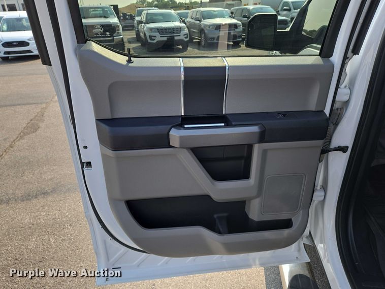 image for item DU6801 2020 Ford F150 XLT SuperCrew pickup truck