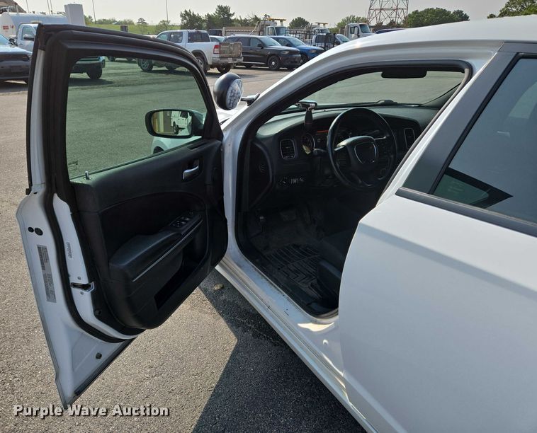 image for item DU6802 2020 Dodge Charger Police 