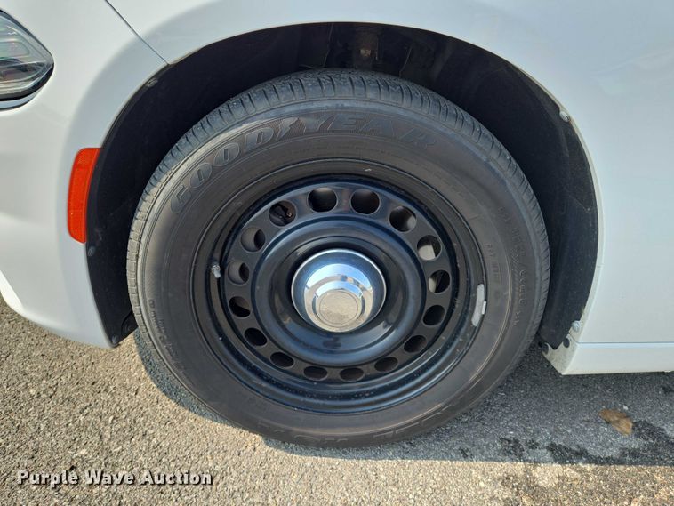 image for item DU6802 2020 Dodge Charger Police 