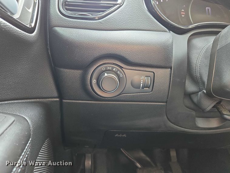 image for item DU6805 2022 Dodge Durango SSV SUV