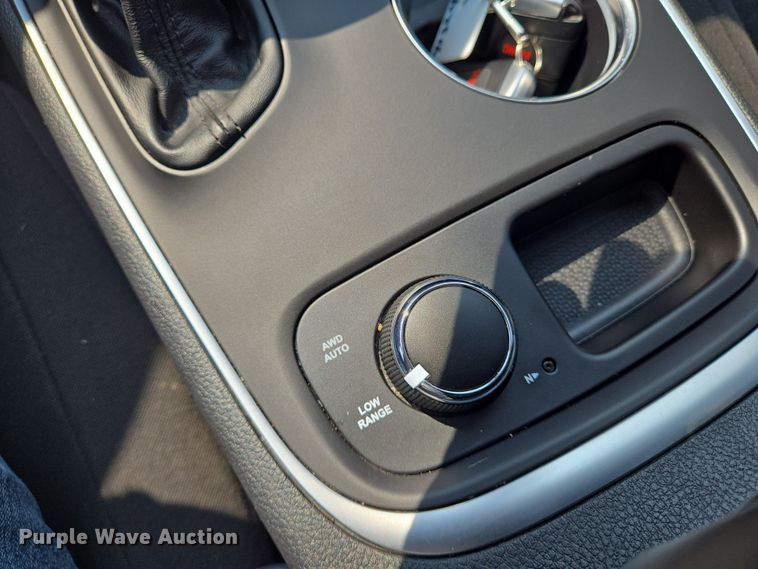 image for item DU6806 2020 Dodge Durango SSV SUV